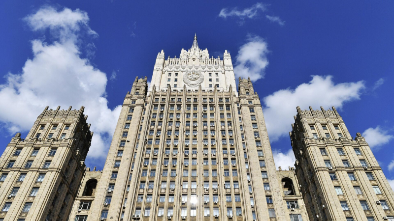 МИД РФ призвал россиян, находящихся в Азербайджане, соблюдать осторожность